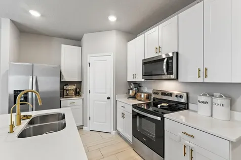 5611 Enclave Drive Mangonia Park FL 33407