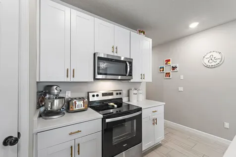 5611 Enclave Drive Mangonia Park FL 33407