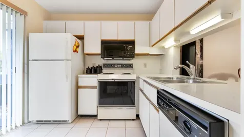 1481 Ne 14th Court Jensen Beach FL 34957
