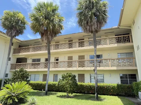 17001 Ne 13th Avenue Miami FL 33162