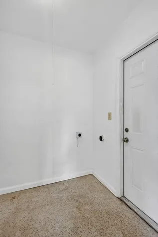 17131 Nw Miami Court Miami FL 33169