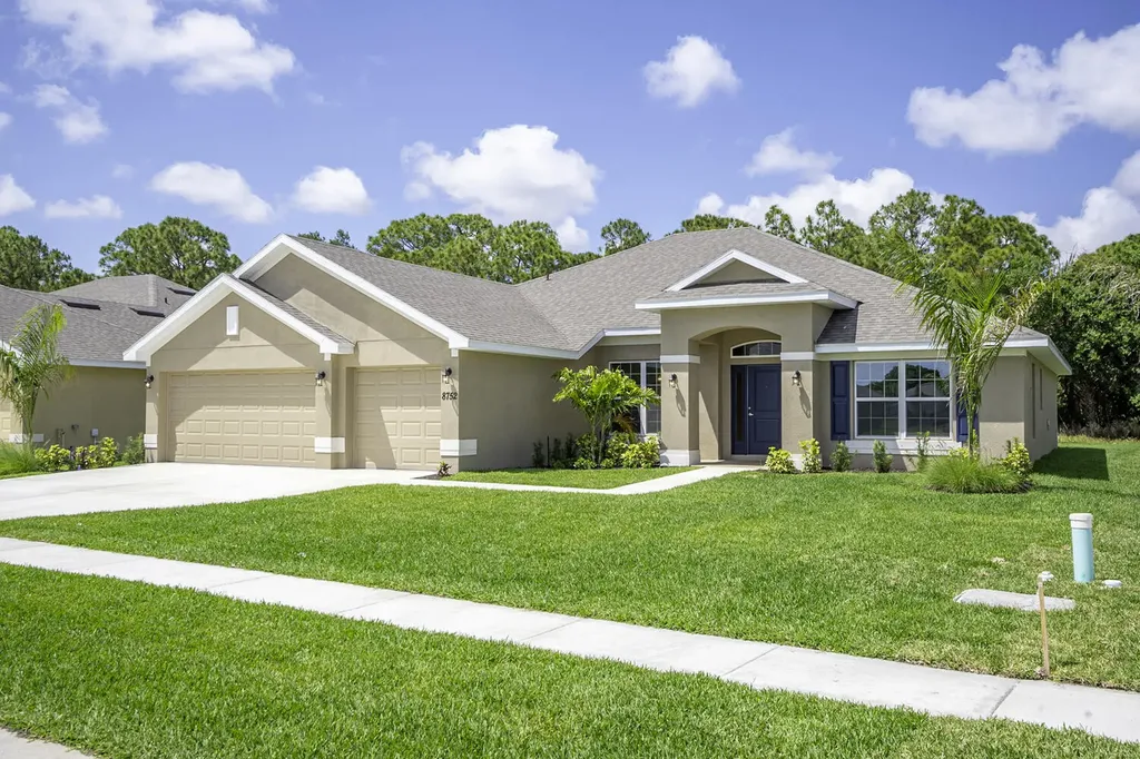 5801 Nw Dana Circle Port Saint Lucie FL 34986