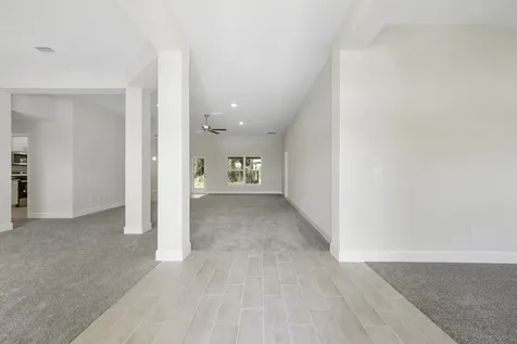 5801 Nw Dana Circle Port Saint Lucie FL 34986