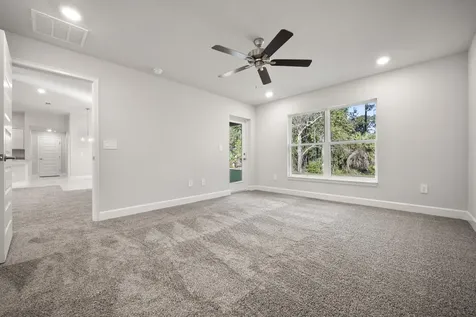 372 Sw Feldman Avenue Port Saint Lucie FL 34953