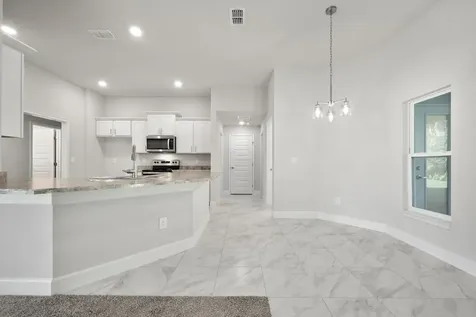 372 Sw Feldman Avenue Port Saint Lucie FL 34953