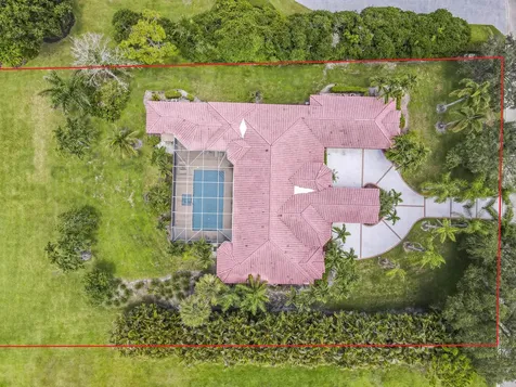 11699 Blackwoods Lane Palm Beach Gardens FL 33412