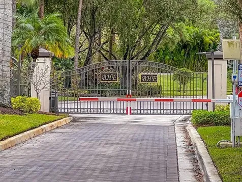 11699 Blackwoods Lane Palm Beach Gardens FL 33412