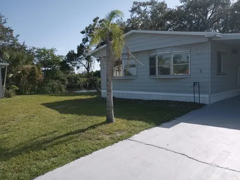 5 Quintana Roo Court Port Saint Lucie FL 34952