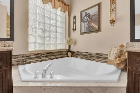 112 Ibisca Terrace Royal Palm Beach FL 33411