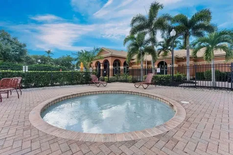 112 Ibisca Terrace Royal Palm Beach FL 33411