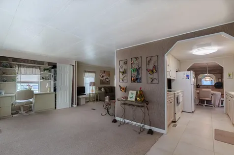 218 W Caribbean Port Saint Lucie FL 34952