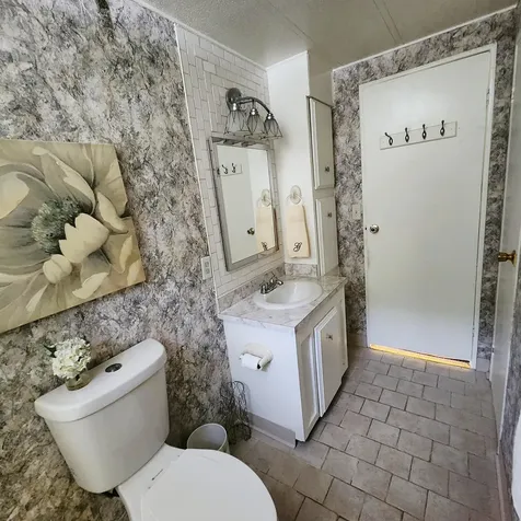218 W Caribbean Port Saint Lucie FL 34952