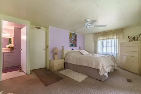 218 W Caribbean Port Saint Lucie FL 34952