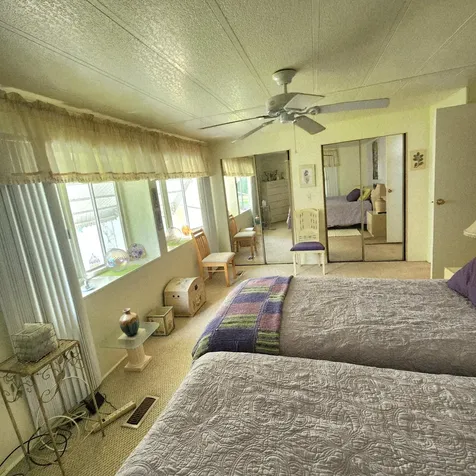 218 W Caribbean Port Saint Lucie FL 34952