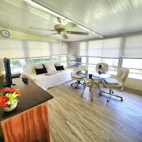 218 W Caribbean Port Saint Lucie FL 34952