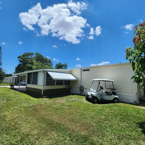 218 W Caribbean Port Saint Lucie FL 34952