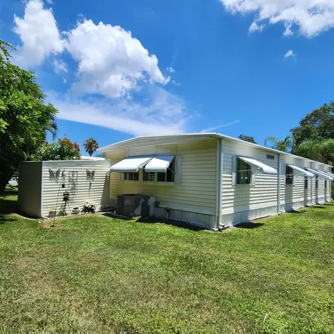 218 W Caribbean Port Saint Lucie FL 34952