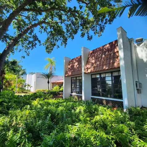 218 W Caribbean Port Saint Lucie FL 34952