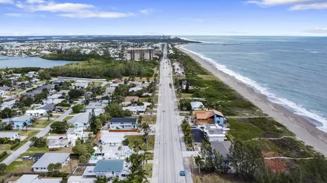 1115 S Ocean Drive Fort Pierce FL 34949