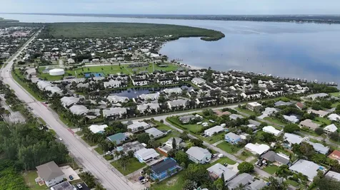 1115 S Ocean Drive Fort Pierce FL 34949