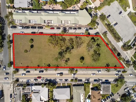 201 E Ocean Avenue Lantana FL 33462
