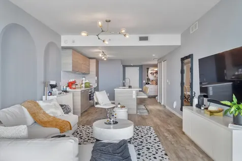 650 Ne 32nd Street Miami FL 33137