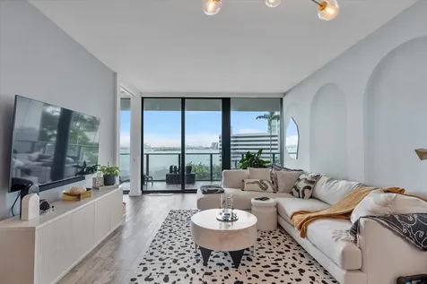 650 Ne 32nd Street Miami FL 33137