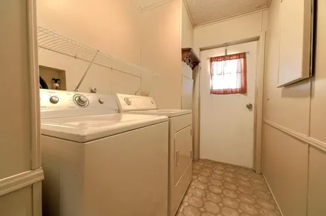 8611 Mary Ann Lane Port Saint Lucie FL 34952