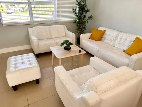 601 Nw 38th Street Deerfield Beach FL 33064