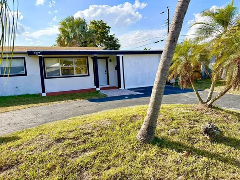 601 Nw 38th Street Deerfield Beach FL 33064