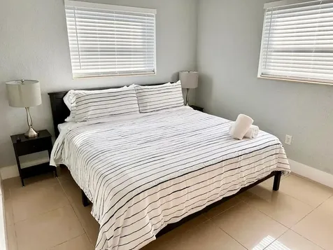 601 Nw 38th Street Deerfield Beach FL 33064