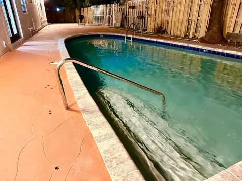 601 Nw 38th Street Deerfield Beach FL 33064