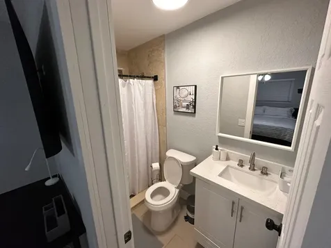 601 Nw 38th Street Deerfield Beach FL 33064