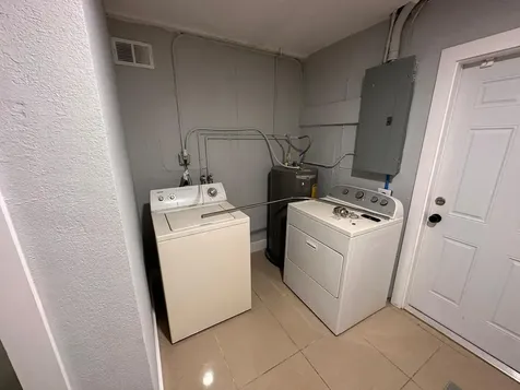 601 Nw 38th Street Deerfield Beach FL 33064