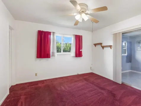 6975 Nw 12th Street Margate FL 33063