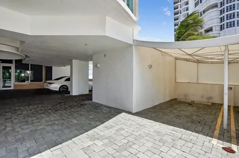 1430 S Ocean Boulevard Lauderdale By The Sea FL 33062