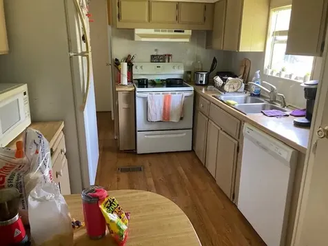 206 W Caribbean Port Saint Lucie FL 34952