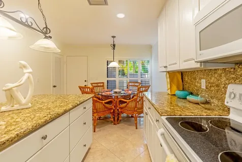 533 Prestwick Circle Palm Beach Gardens FL 33418