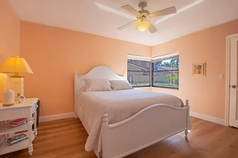 533 Prestwick Circle Palm Beach Gardens FL 33418