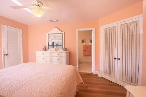 533 Prestwick Circle Palm Beach Gardens FL 33418