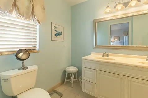 533 Prestwick Circle Palm Beach Gardens FL 33418
