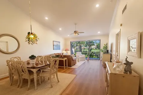 533 Prestwick Circle Palm Beach Gardens FL 33418