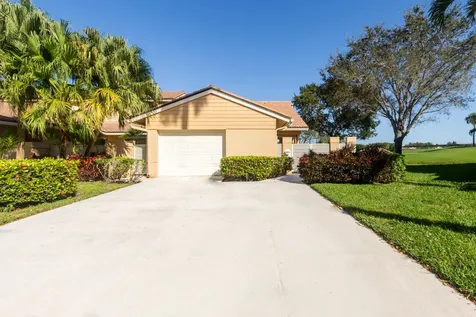 533 Prestwick Circle Palm Beach Gardens FL 33418