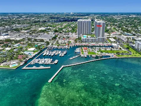 220 Lake Shore Drive Lake Park FL 33403