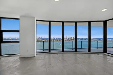 220 Lake Shore Drive Lake Park FL 33403