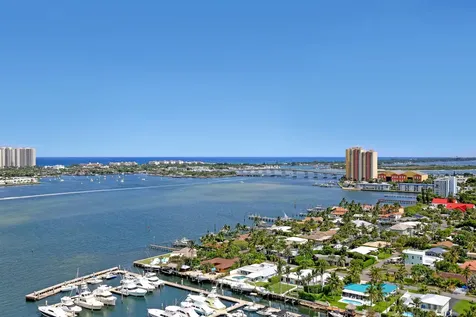 220 Lake Shore Drive Lake Park FL 33403