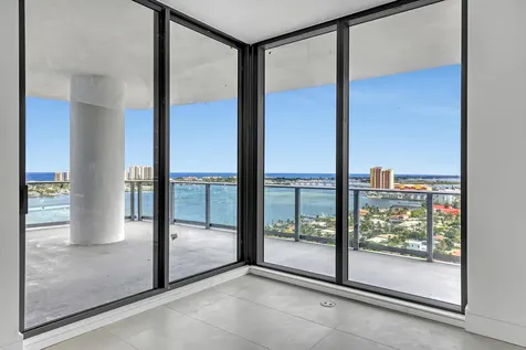 220 Lake Shore Drive Lake Park FL 33403