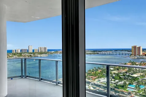 220 Lake Shore Drive Lake Park FL 33403