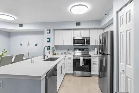 140 Yacht Club 107 Way Hypoluxo FL 33462