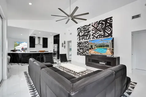 4300 Hunting Trail Lake Worth FL 33467
